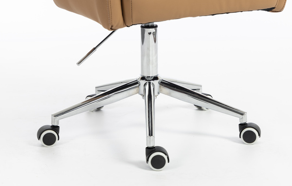 HR250K Karamell Színű Prémium Soft Műbőr Szék Krómozott Lábbal