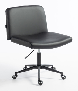 HR150K Fekete Modern Műbőr Szék Fekete lábbal