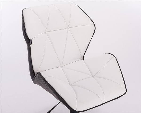 HR212 Fehér-fekete fekete lábbal